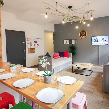 Calme En Centre Ville Appartement , Spacieux Et Renove A 50M De La Place Carnot Carcassone Kültér fotó