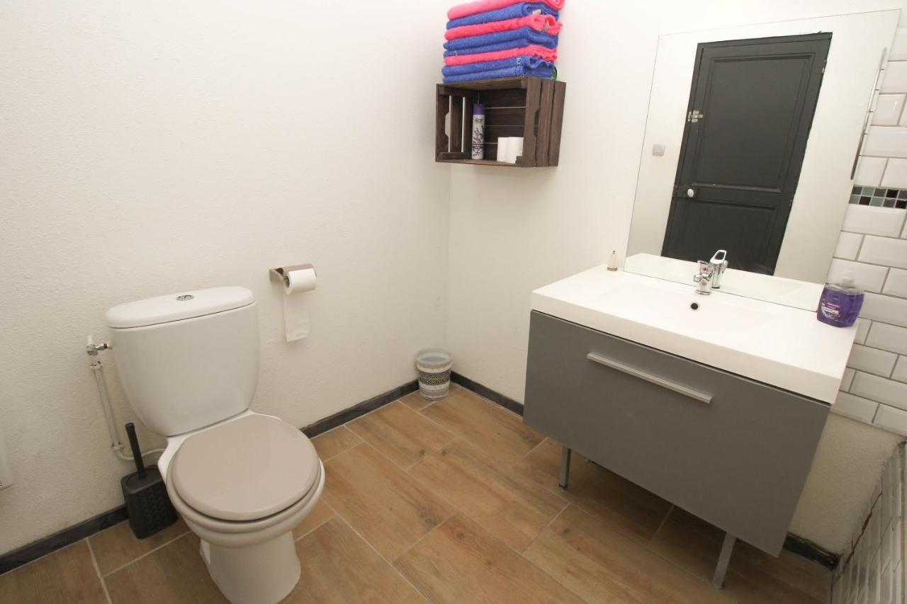Calme En Centre Ville Appartement , Spacieux Et Renove A 50M De La Place Carnot Carcassone Kültér fotó