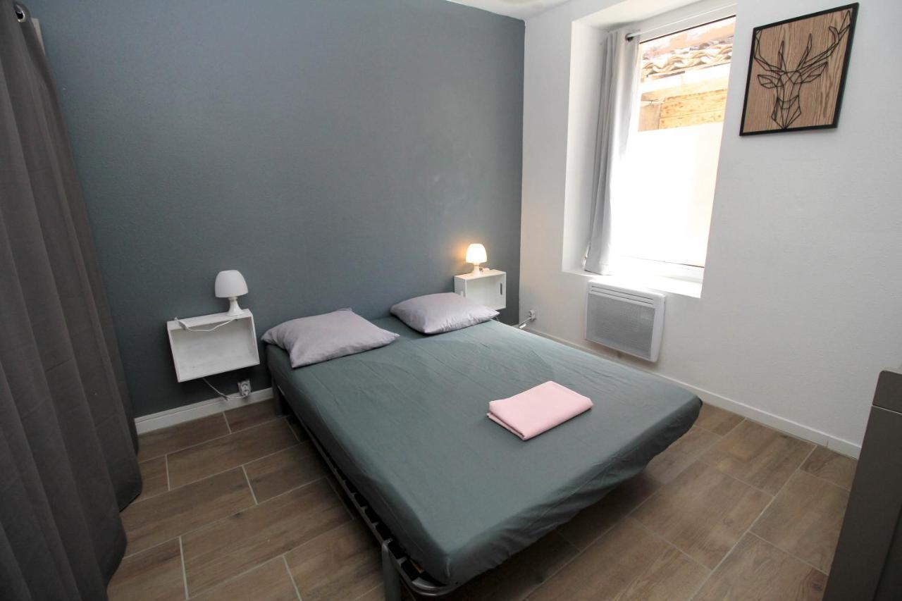 Calme En Centre Ville Appartement , Spacieux Et Renove A 50M De La Place Carnot Carcassone Kültér fotó
