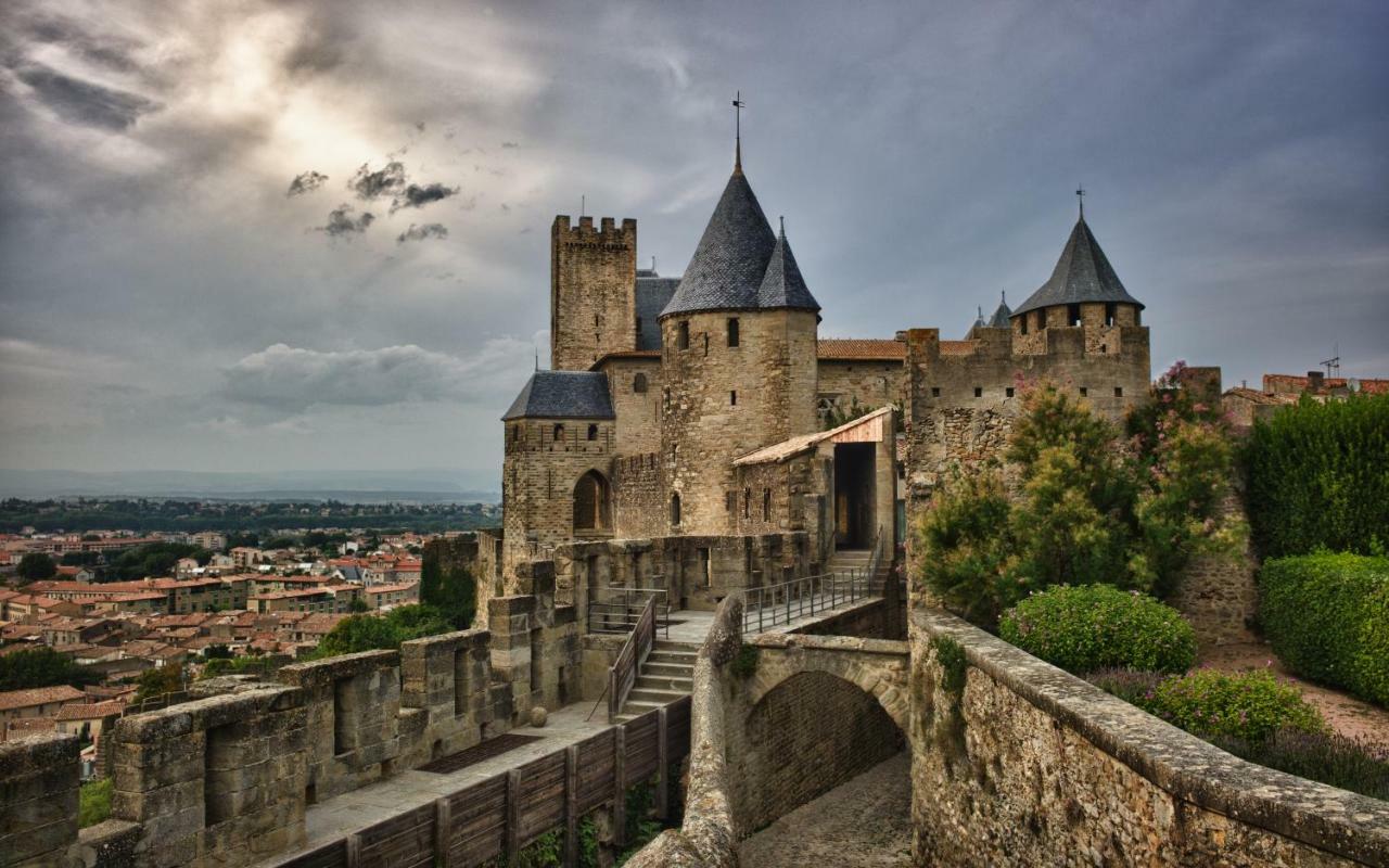 Calme En Centre Ville Appartement , Spacieux Et Renove A 50M De La Place Carnot Carcassone Kültér fotó
